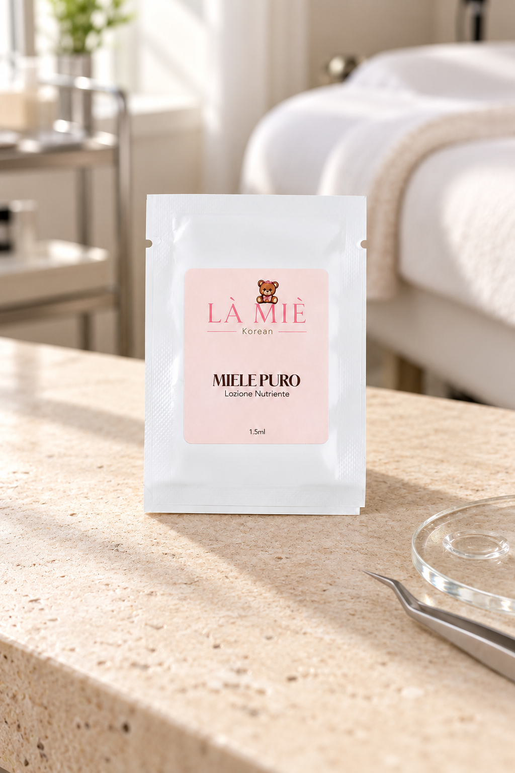 Bustina MIELE PURO LÀ MIÈ – ambientazione nello studio beauty
