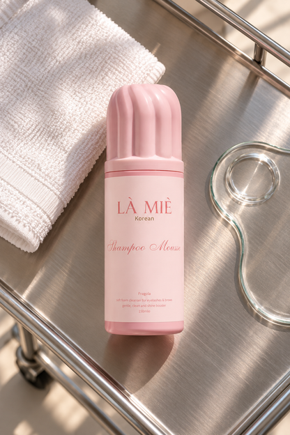 SHAMPOO PANNA Fragola LÀ MIÈ – preparazione della postazione professionale